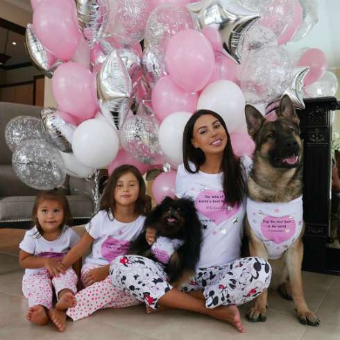 В семье Джигана и Оксаны уже растут две дочери