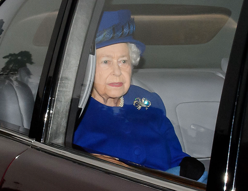 Кто «убил» Королеву Елизавету?