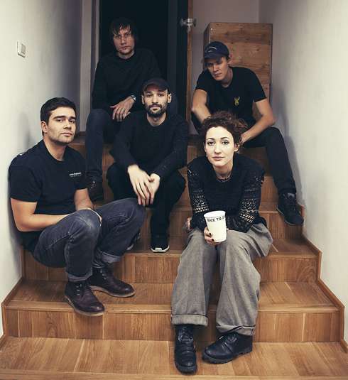 Музыка – еще одно увлечение Федорова. Он клавишник в группе Race to Space Музыка – еще одно увлечение Федорова. Он клавишник в группе Race to Space