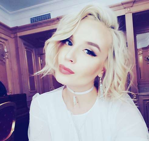 Полина Гагарина