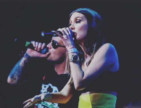 В своем микроблоге Гуф отрицает все слухи о романе с Топурией