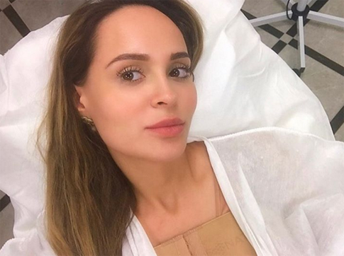 Анна Калашникова продемонстри­рует результат пластики груди без фотошопа