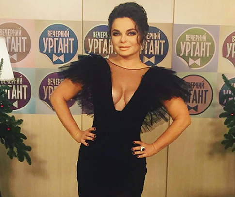 Королева опубликовала эротическое фото в корсете