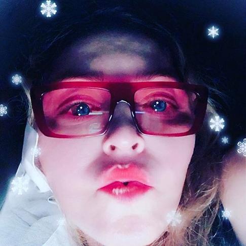 Мадонна выступает против Дональда Трампа интимными органами