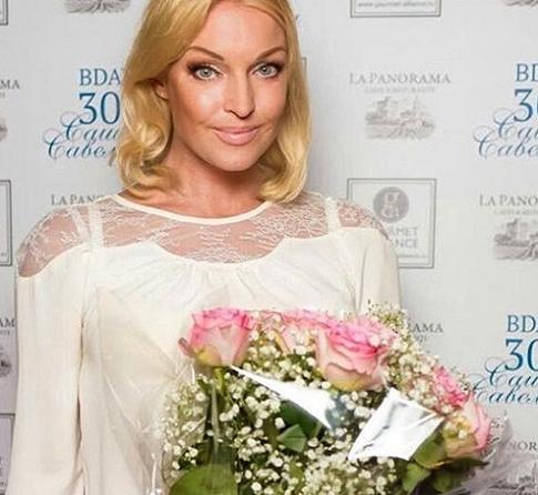 Анастасия Волочкова экономит на дочери