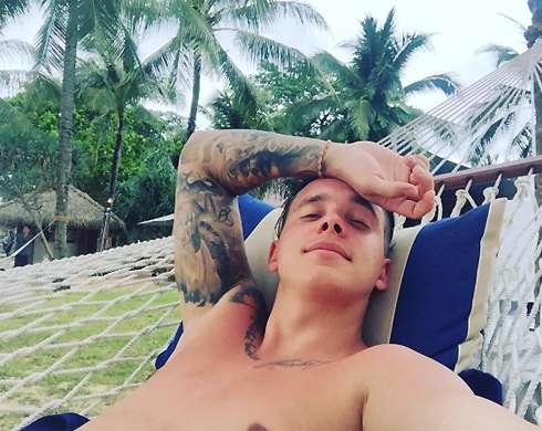 Фанаты по тату вычислили ее нового друга – это Артем Пиндюра