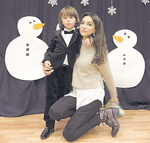 Зара с сыном