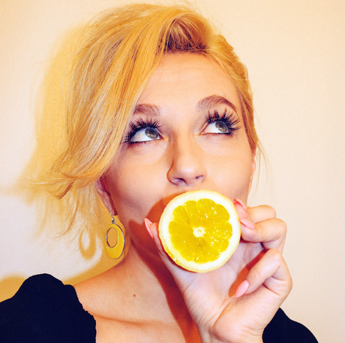 Время молодеть: делаем пилинг дома