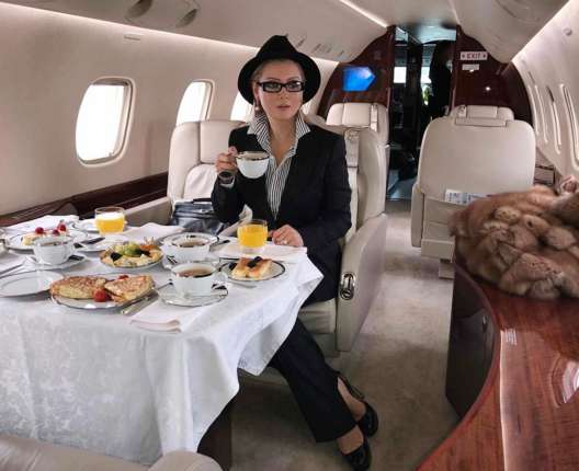 Лена Ленина