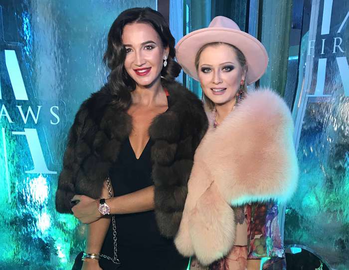 Ольга Бузова и Лена Ленина на показе Айшат Кадыровой