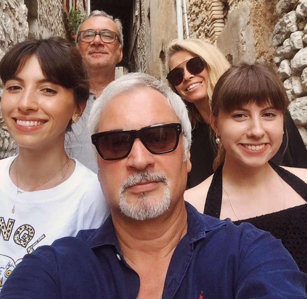 Валерий Меладзе с семьей