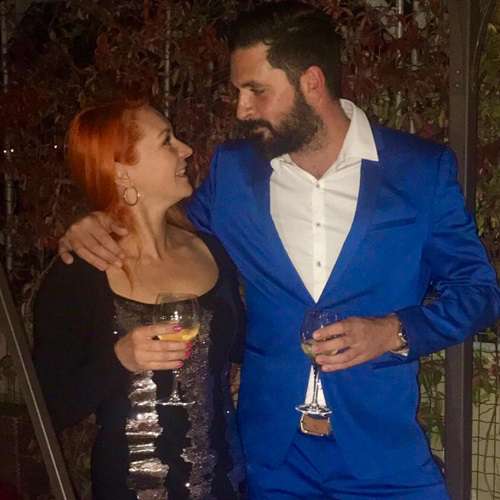 Анисина с новым знакомым Анисина с новым знакомым