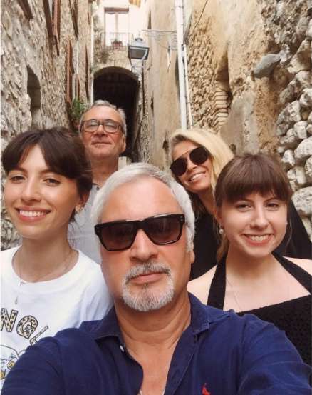 Валерий Меладзе с семьей