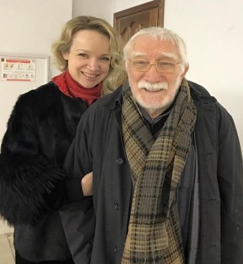 Жена хотела детей от 80-летнего Джигарханяна