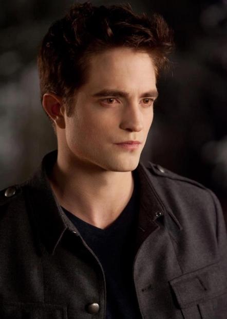 Роберт Паттинсон снова свободен