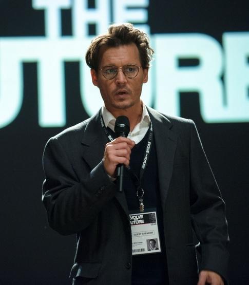 Долги вынуждают Джонни Деппа продавать имущество