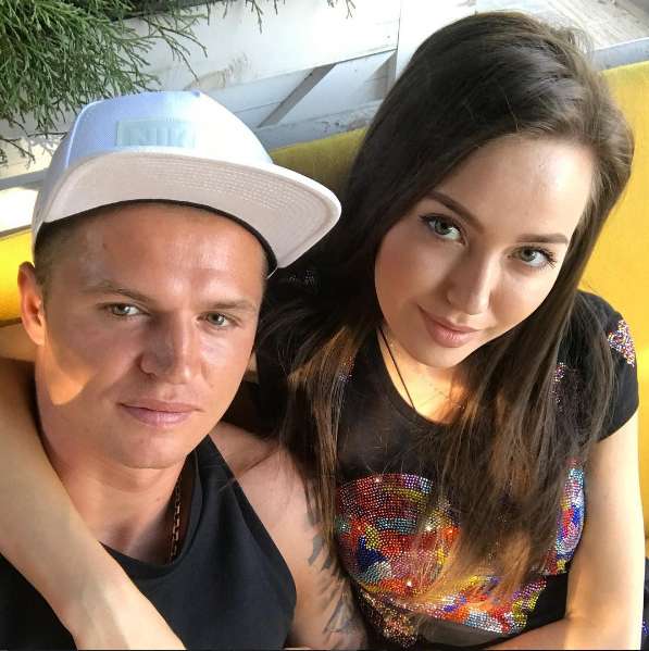 ДМИТРИЙ ТАРАСОВ И АНАСТАСИЯ КОСТЕНКО