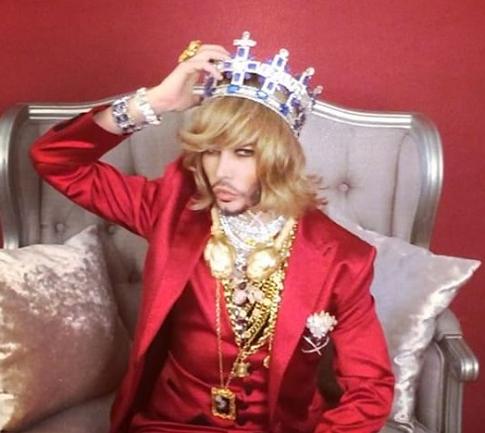 Сергей Зверев сменил корону на венок