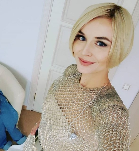 Где провела детство Полина Гагарина