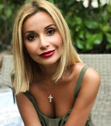 «Бессмысленно писать гневные сообщения»: Ольга Орлова осадила фанатов «Дома−2»