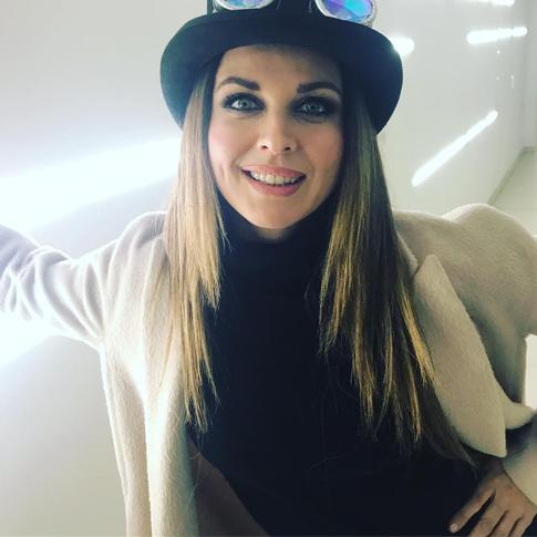 Наталия Власова хочет прыгнуть с парашютом