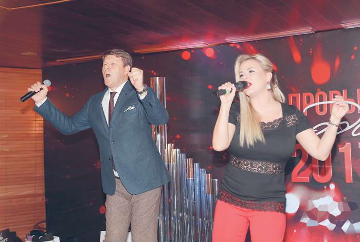 Анна Семенович и Дмитрий Губерниев неожиданно для всех выступили дуэтом
