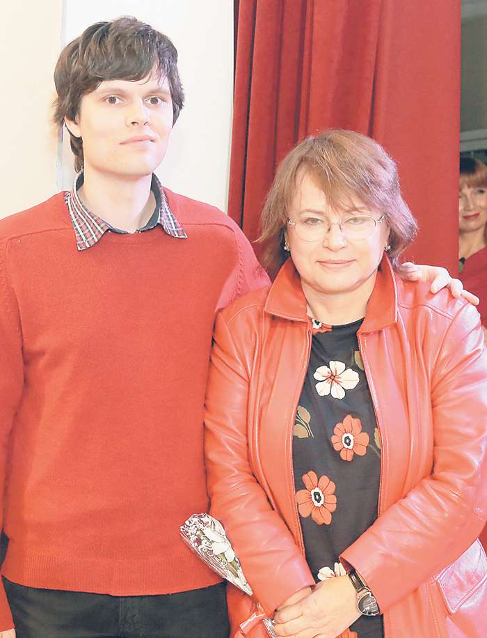 Дочь Эльдара Рязанова Ольга с сыном Дмитрием