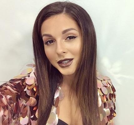 Нюша стала блондинкой