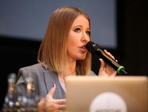 Собчак объявила, кто должен решать вопрос о захоронении Ленина