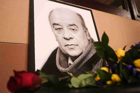 В «Ленкоме» простились с Леонидом Броневым