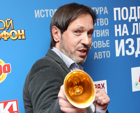 «Дважды дедушка»: у Николая Носкова родилась внучка