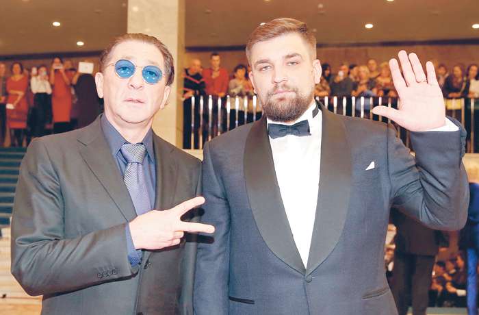 Григорий Лепс получил на церемонии награду в номинации «Городской романс». Рэпер Баста отмечен как «Лучший хип-хоп- исполнитель» и в номинации «Концерт года»