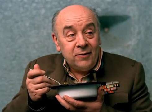 Трогательная роль отставного военного