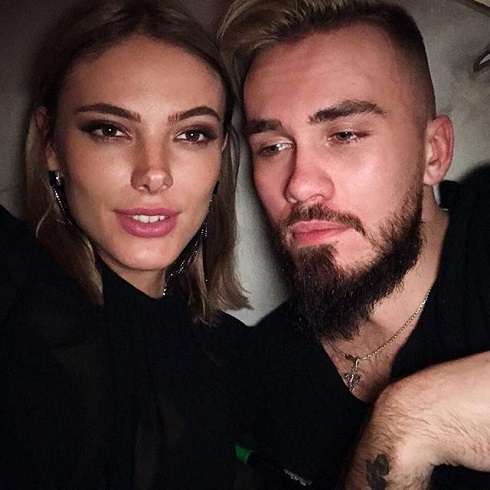 Подписчики в восторге от незнакомки