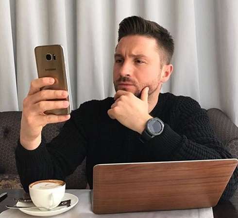 Сергей Лазарев