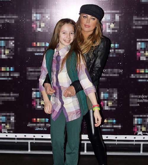 Это фото Началовой с дочерью подписчики раскритиковали