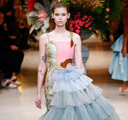 Рюши и воланы помогут скрыть недостатки фигуры