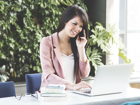 Леди в офисе: главные правила делового этикета