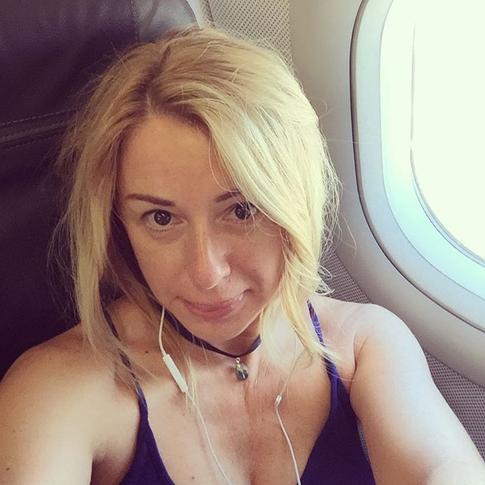 Апина анонсирует провокацион­ный клип