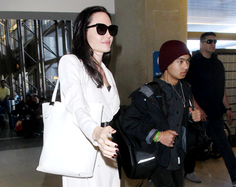 Анджелина Джоли побывала в Букингемском дворце