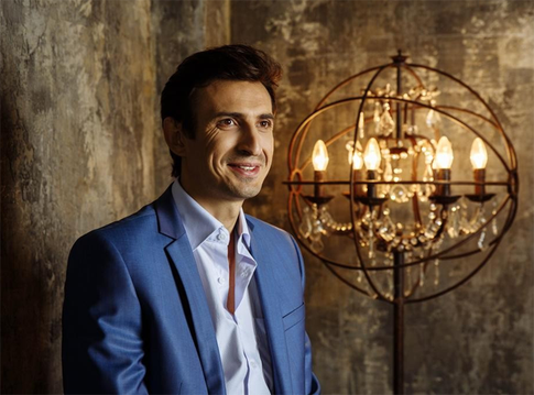 Гоша из «Универа» стал парфюмером