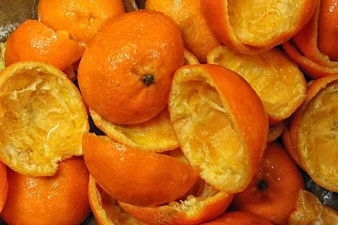 Апельсин придаст золотистый оттенок лицу