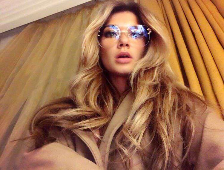 Миша Романова