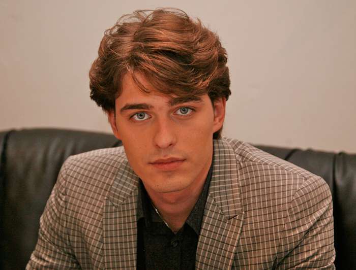 Василий Степанов