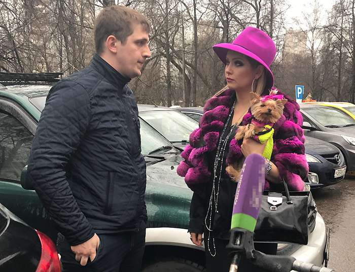 Лена Ленина одной из первых отправилась к Василию Степанову