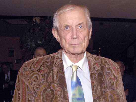 Евгений Евтушенко