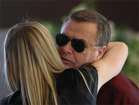 Отец Жанны Фриске подозревает своего адвоката в сговоре с Шепелевым