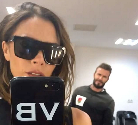 Виктория Бекхэм провела Пасху в купальнике