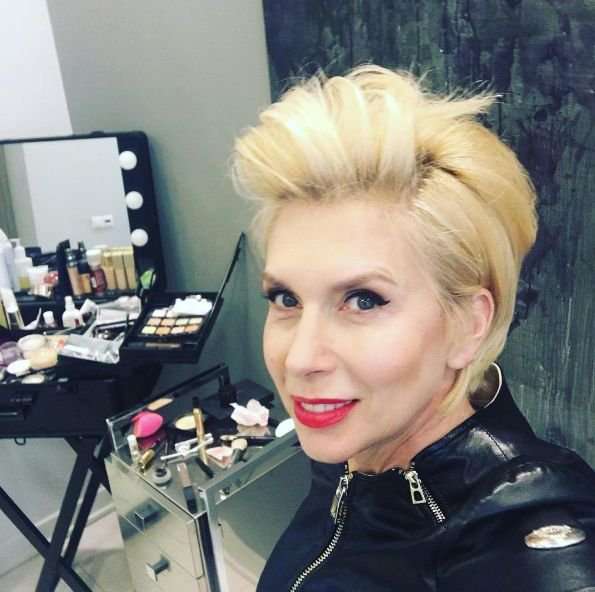 Свиридова в новом образе