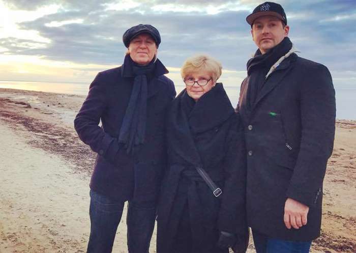 Никита Тарасов провел время с семьей в Риге